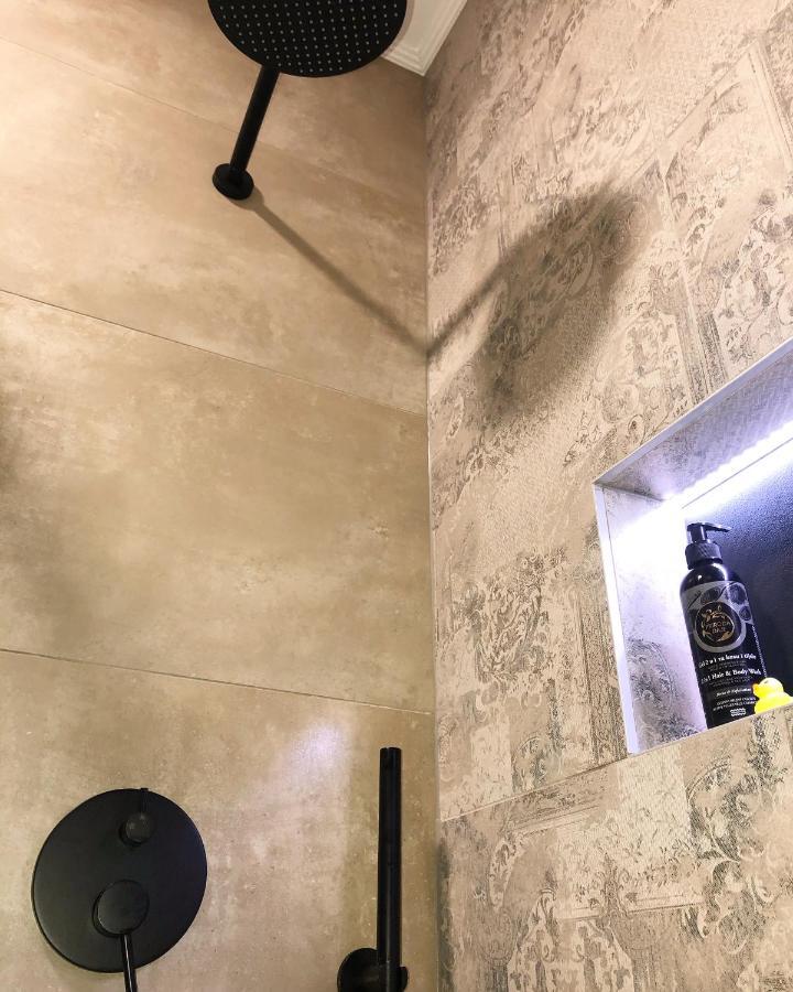 Apartment Zagreb Jacuzzi Esterno foto